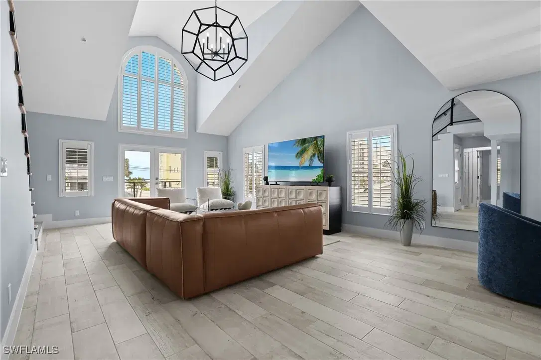 Picture of 26427 Hickory Blvd, Bonita Springs, FL 34134