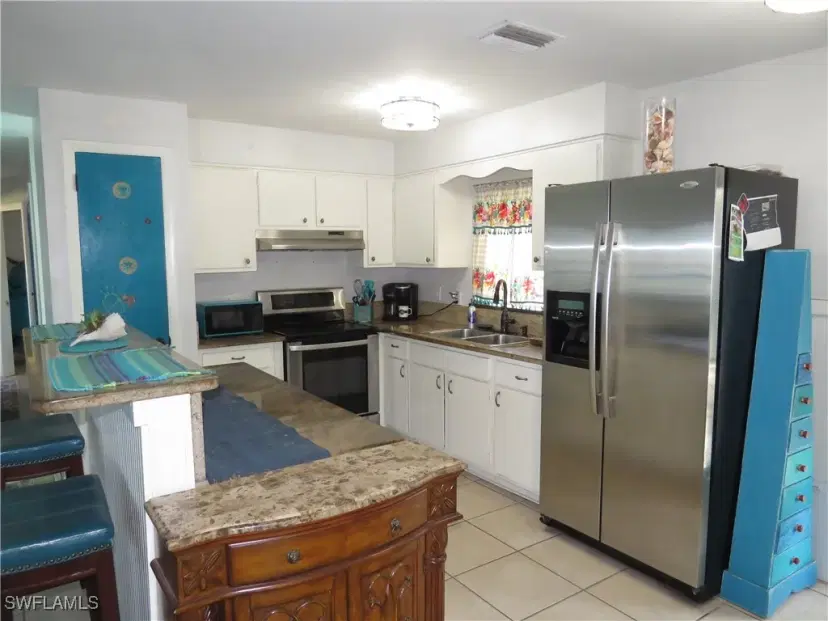 Picture of 18566 Dogwood Rd, Fort Myers FL 33967