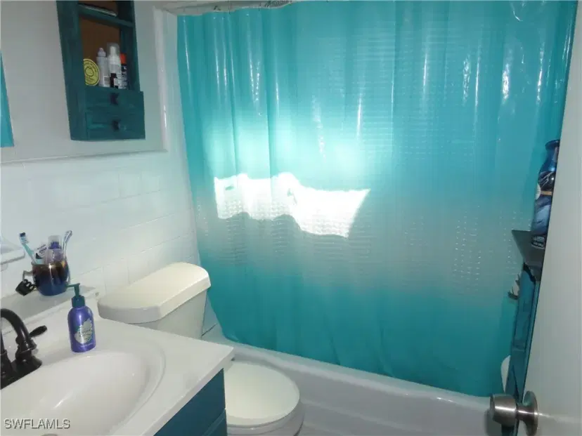 Picture of 18566 Dogwood Rd, Fort Myers FL 33967