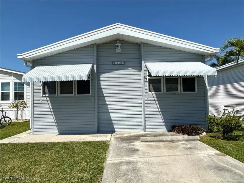 Picture of 4530 Sawmill Dr E, Estero FL 33928