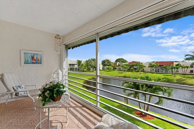 Picture of 2700 Fiore Way 2140, Delray Beach FL 33445