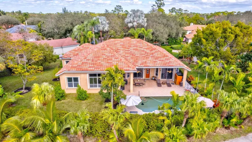 Picture of 911 Forest Glen Lane, Wellington FL 33414