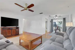 Picture of 529 SE 16Th Pl, Cape Coral, FL 33990