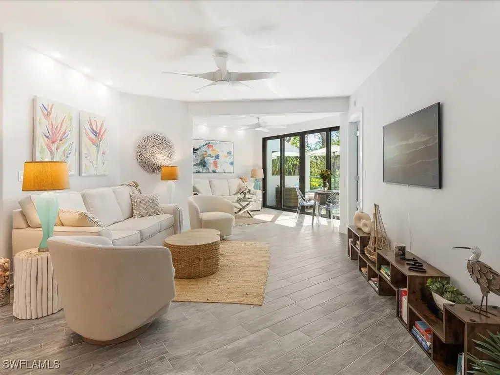 Picture of 2182 Anchorage Ln B, Naples, FL 34104