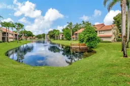 Picture of 5731 Coach House Circle A, Boca Raton, FL 33486