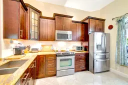 Picture of 1012 Via Jardin, Riviera Beach, FL 33418
