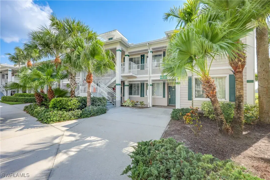 Picture of 7905 Mahogany Run Ln 1316, Naples, FL 34113