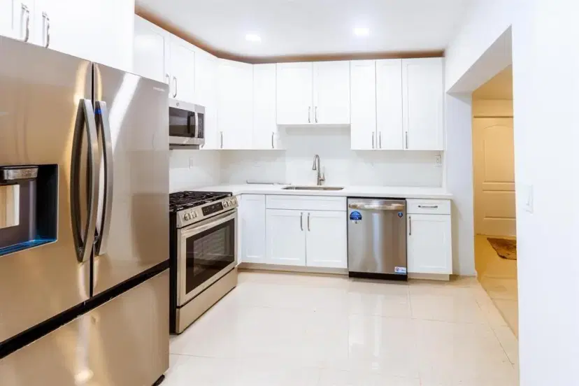 Picture of 1445 NE 2 Av, Fort Lauderdale FL 33304
