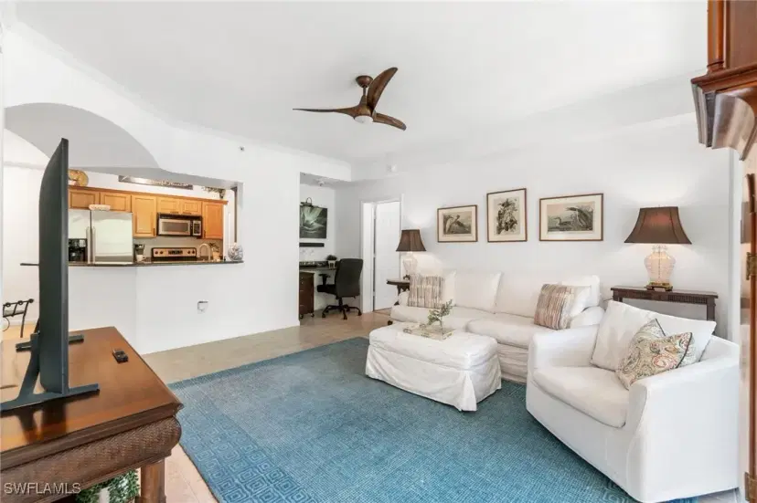 Picture of 12975 Positano Cir 302, Naples FL 34105