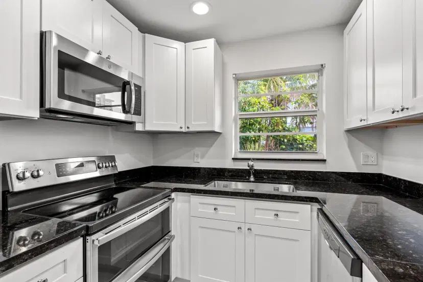 Picture of 1962 NE 6Th Street 4B, Deerfield Beach FL 33441
