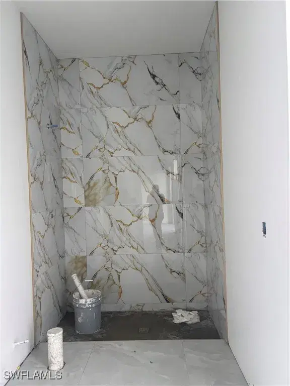 Picture of 1215 Ecarte St E, Lehigh Acres FL 33974