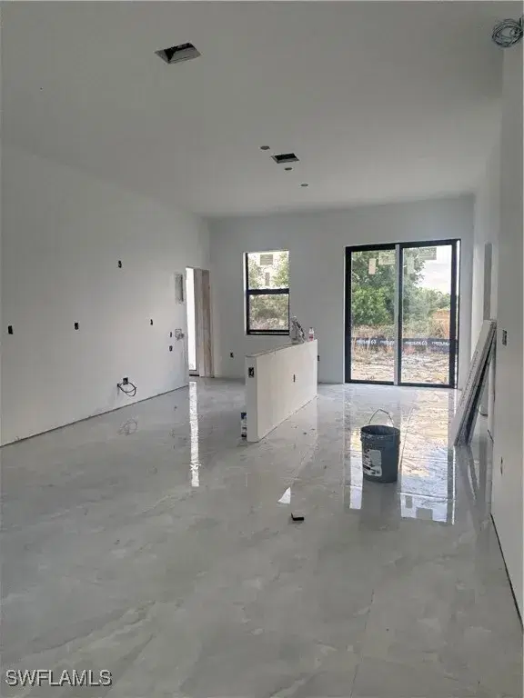 Picture of 1215 Ecarte St E, Lehigh Acres FL 33974