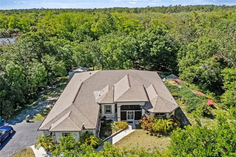Picture of 235 6Th St Se, Naples FL 34117