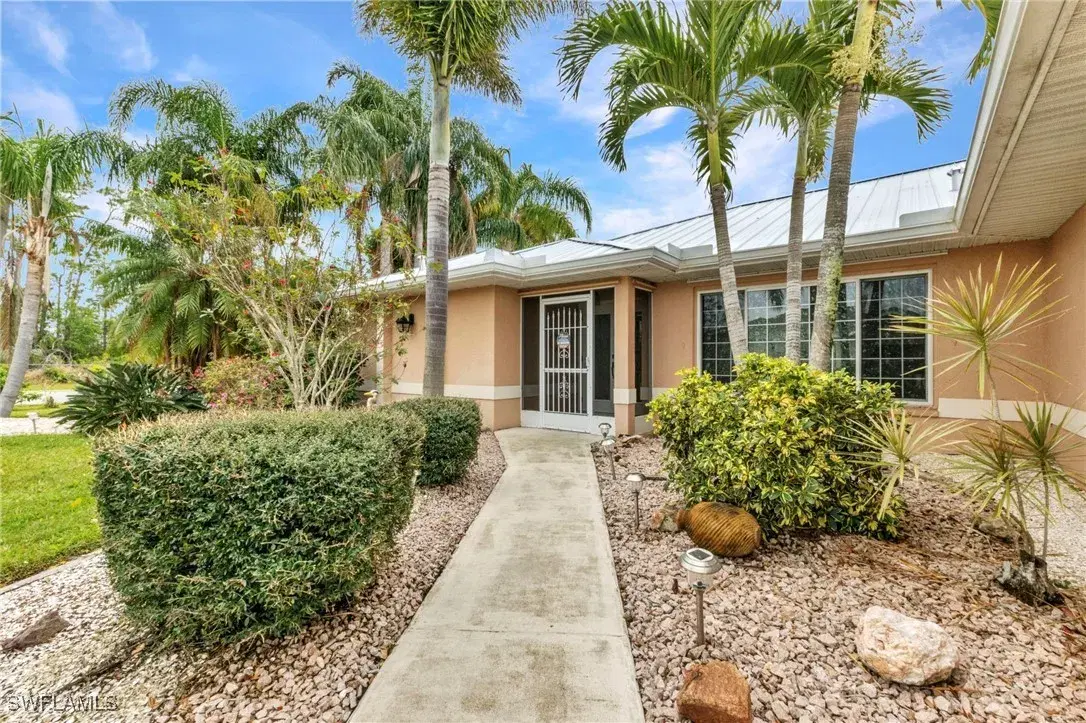 Picture of 23531 Dunstan Ave, Port Charlotte, FL 33954