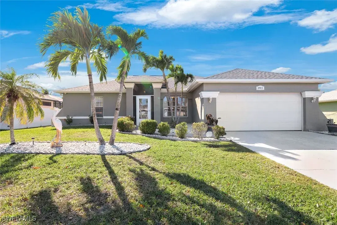Picture of 1912 SE 8Th Pl, Cape Coral, FL 33990