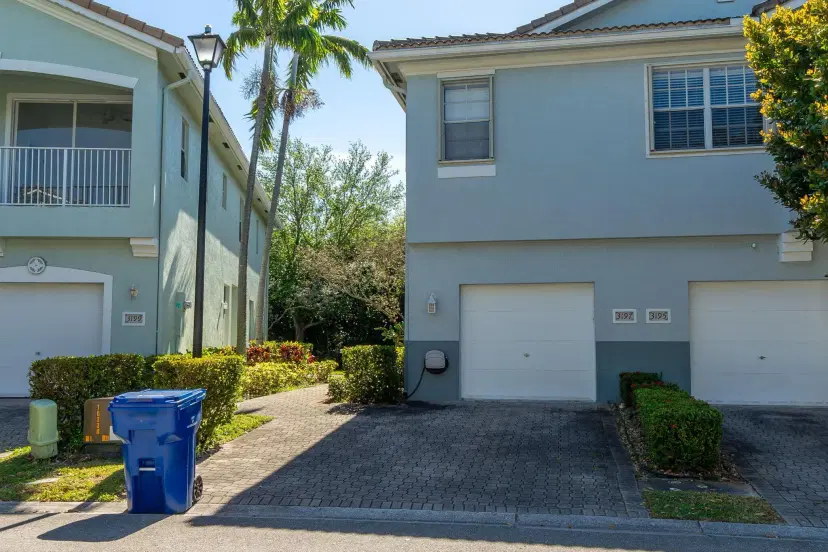 Picture of 3197 Laurel Ridge Circle, Riviera Beach FL 33404