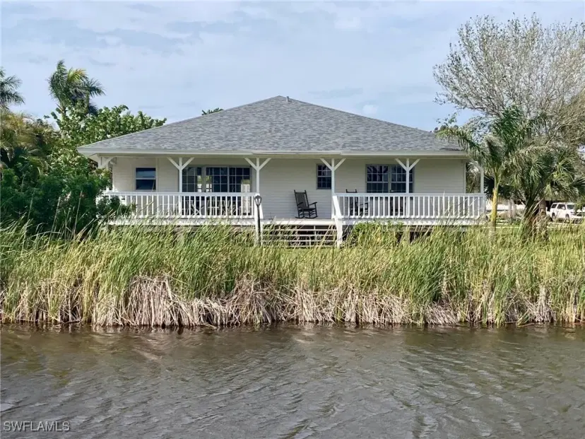 Picture of 14112 Clubhouse Dr, Bokeelia FL 33922