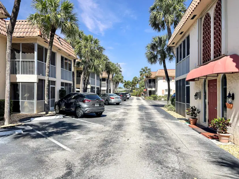 Picture of 101 E Mcnab Road 107, Pompano Beach FL 33060