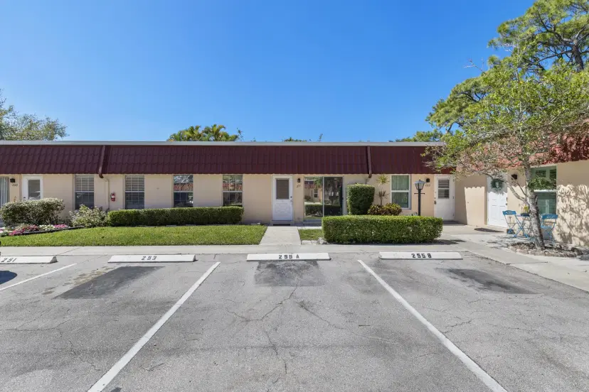 Picture of 251 Down East Lane, Lake Worth FL 33467