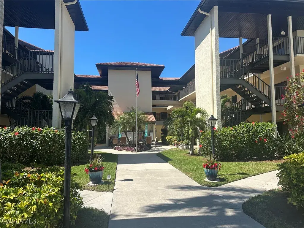 Picture of 11500 Caravel Cir 4008, Fort Myers, FL 33908