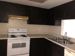 Picture of 2050 Oleander Boulevard 5-104, Fort Pierce, FL 34950