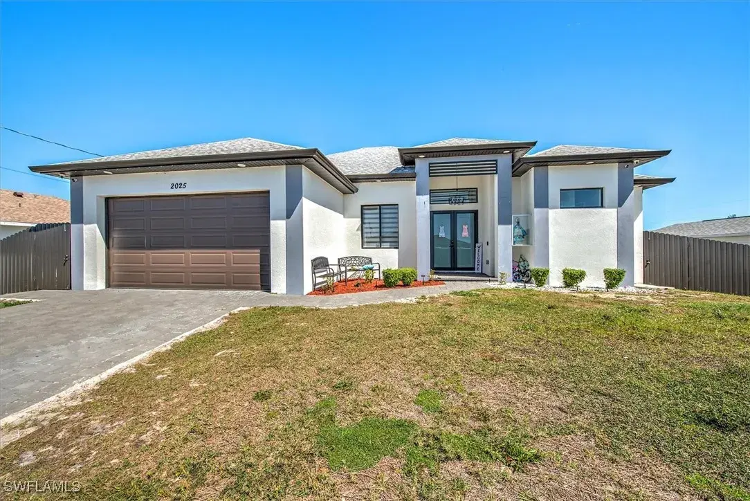 Picture of 2025 NE 5Th Ave, Cape Coral, FL 33909