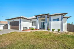 Picture of 2025 NE 5Th Ave, Cape Coral, FL 33909