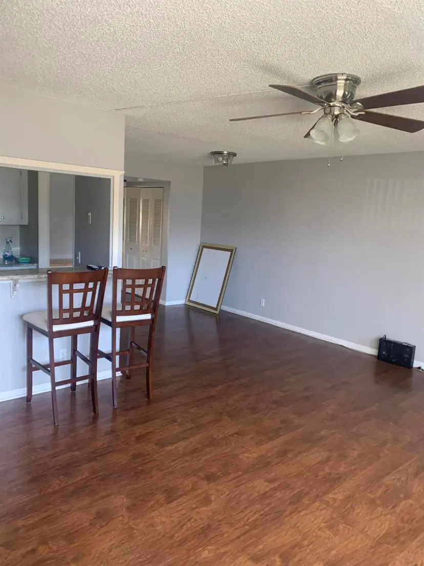 Picture of 376 Windsor Q, West Palm Beach FL 33417