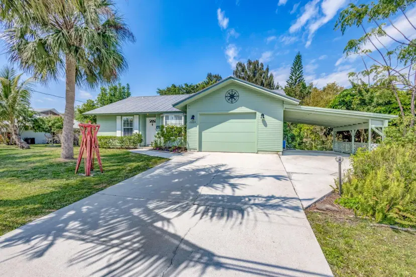 Picture of 5803 SE Orange Blossom Trail, Hobe Sound FL 33455