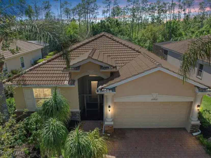 Picture of 10432 Yorkstone Dr, Bonita Springs FL 34135