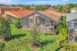 Picture of 2434 Butterfly Palm Dr, Naples, FL 34119