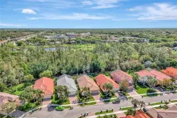 Picture of 2434 Butterfly Palm Dr, Naples, FL 34119