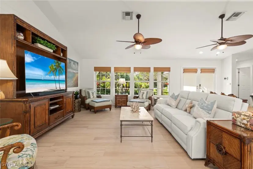 Picture of 1970 Wild Lime Dr, Sanibel FL 33957