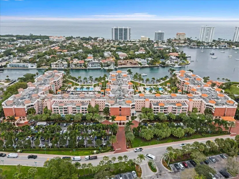 Picture of 100 SE 5Th Avenue 412, Boca Raton FL 33432