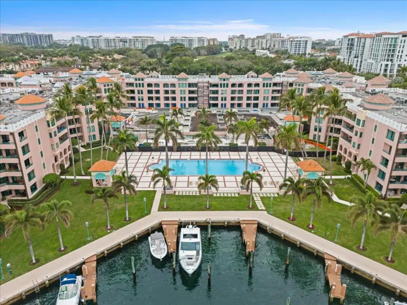 Picture of 100 SE 5Th Avenue 412, Boca Raton FL 33432