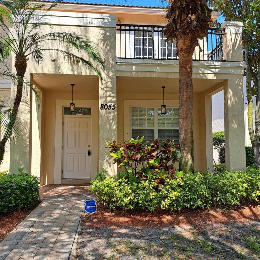 Picture of 8055 Murano Circle, Palm Beach Gardens FL 33418
