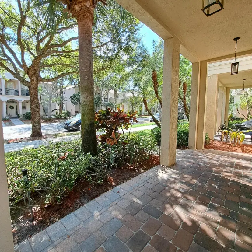 Picture of 8055 Murano Circle, Palm Beach Gardens FL 33418