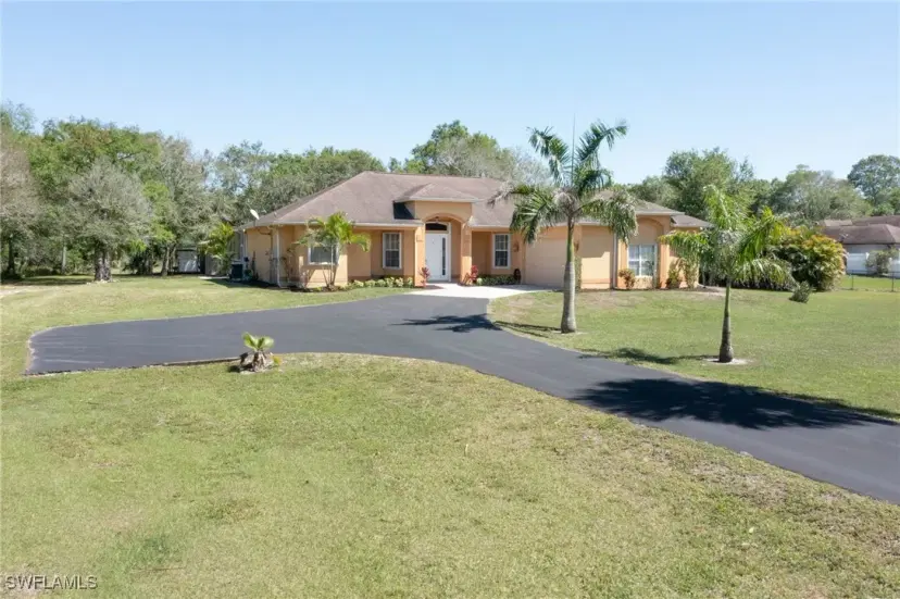 Picture of 290 20Th St Ne, Naples FL 34120
