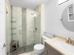 Picture of 1320 Cypress Way W, Palm Springs, FL 33406