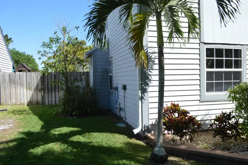 Picture of 18223 Jupiter Landings Drive, Jupiter FL 33458