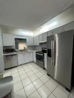 Picture of 2945 SW 22 Avenue 2050, Delray Beach, FL 33445