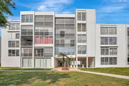 Picture of 6923 Cypress Rd D12, Plantation, FL 33317