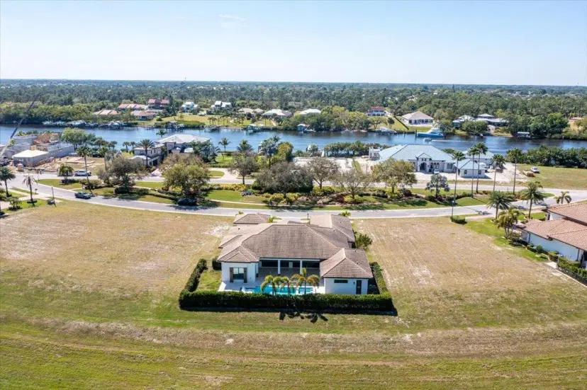 Picture of 162 SE Strada Tione, Port St Lucie FL 34952