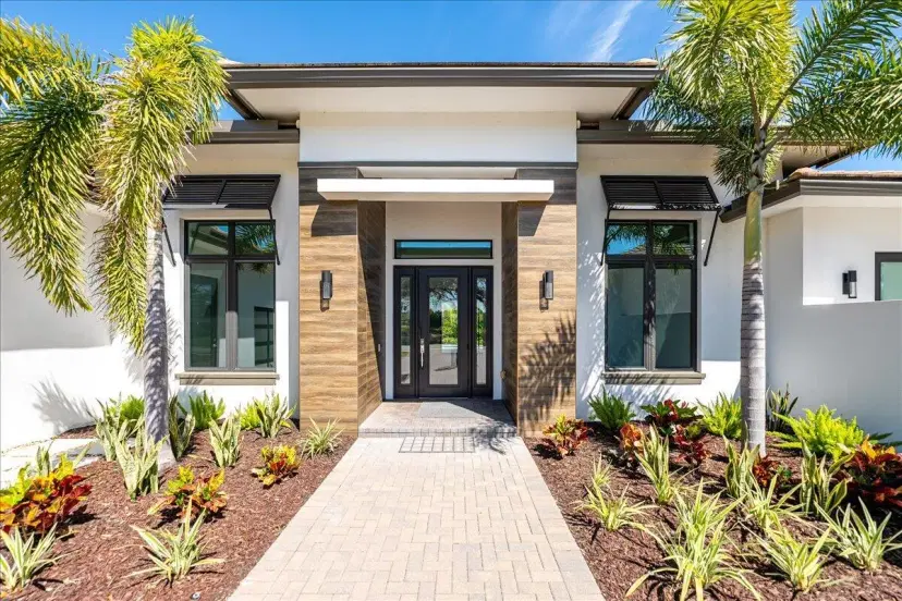 Picture of 162 SE Strada Tione, Port St Lucie FL 34952