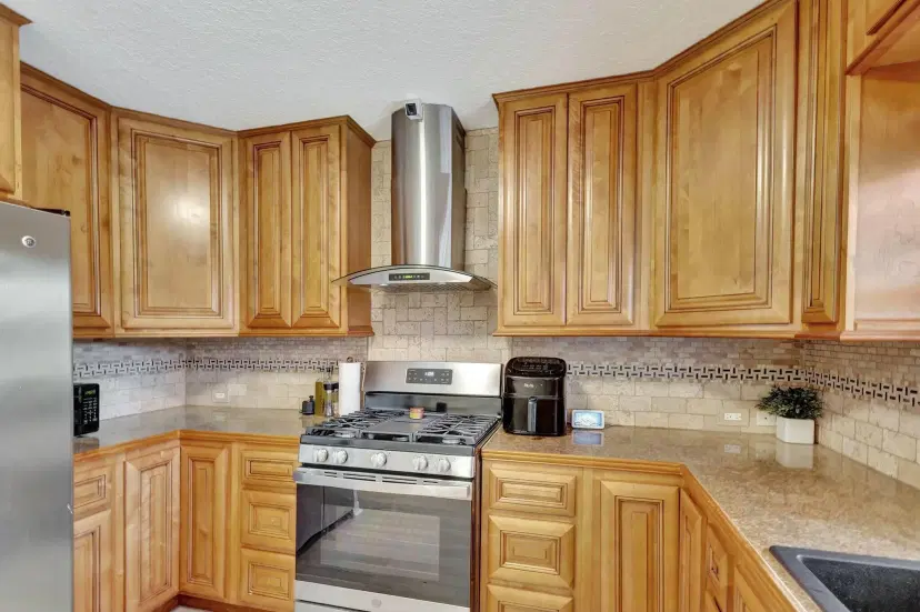 Picture of 3230 Meridian Way S D, Palm Beach Gardens FL 33410