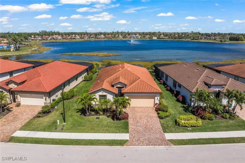 Picture of 1526 Santiago Cir, Naples FL 34113