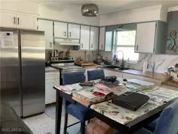 Picture of 16 Glenmont Dr W, North Fort Myers, FL 33917