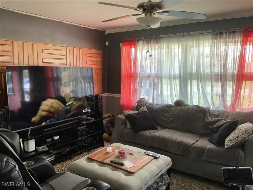 Picture of 16 Glenmont Dr W, North Fort Myers FL 33917
