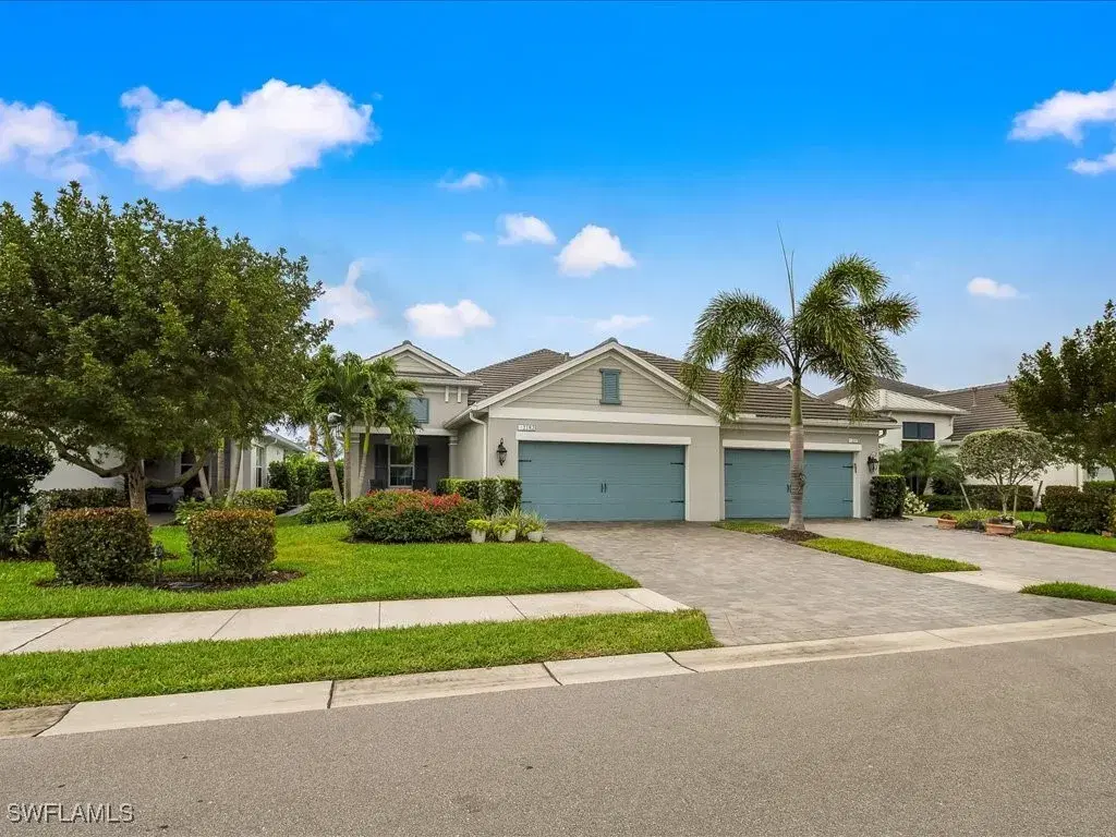 Picture of 2182 Marquesa Cir S, Naples, FL 34112