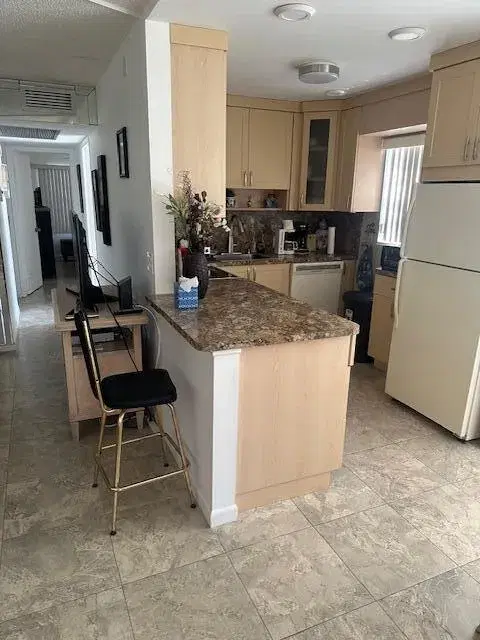 Picture of 98 Dorset C, Boca Raton FL 33434